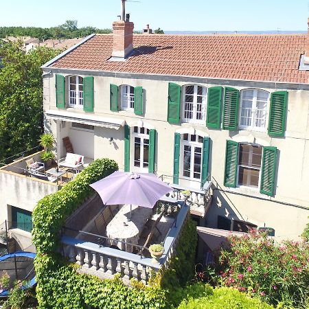 Maison De Maitre A Bram # Jacuzzi Exteriér fotografie